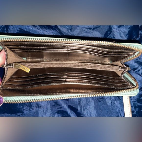 Fossil robot wallet - Picture 4 of 5